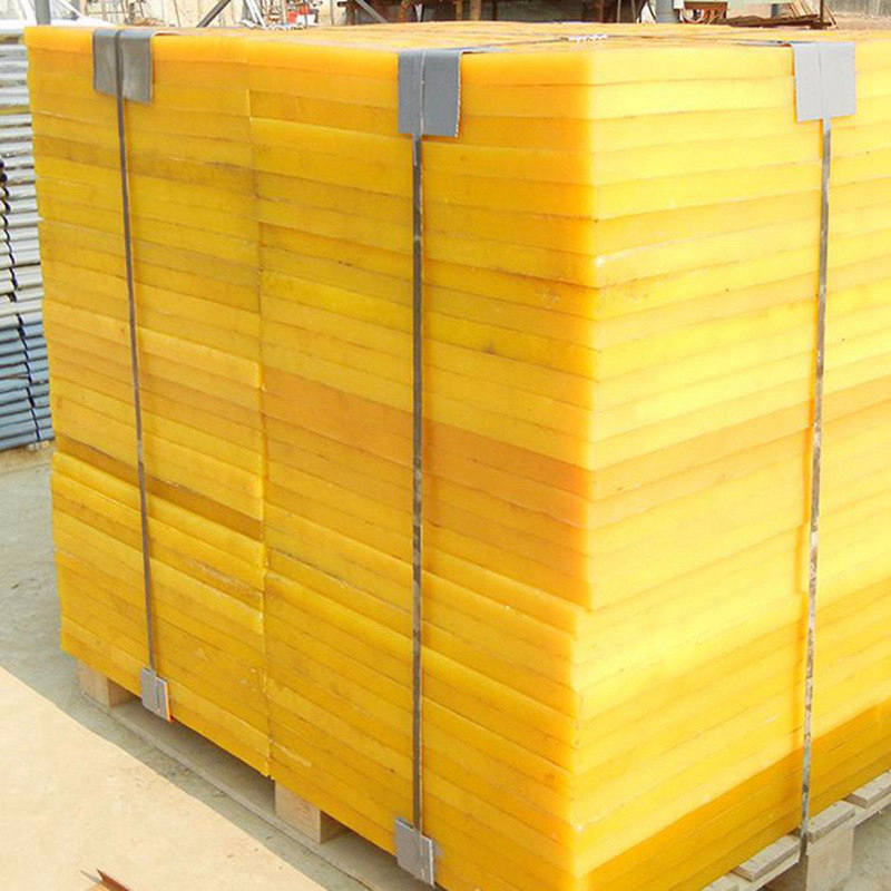 準(zhǔn)備發(fā)往四川聚氨酯脫水篩板