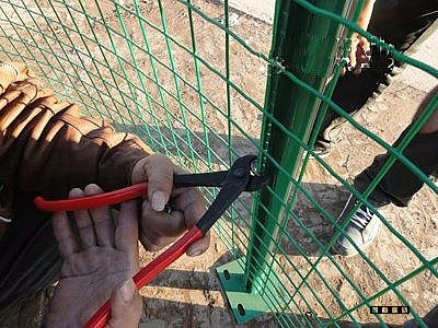 包塑鐵絲荷蘭網(wǎng)安裝