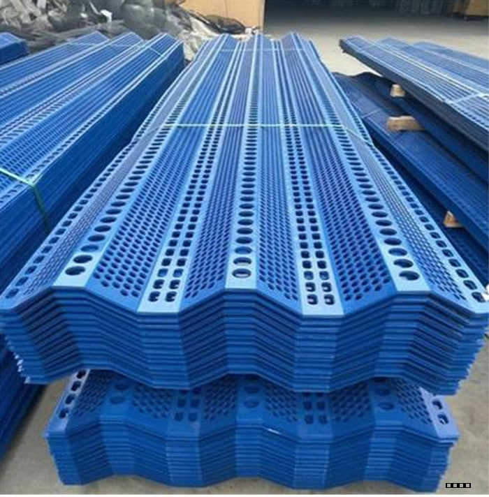 藍(lán)色擋風(fēng)墻.jpg 藍(lán)色擋風(fēng)墻.jpg